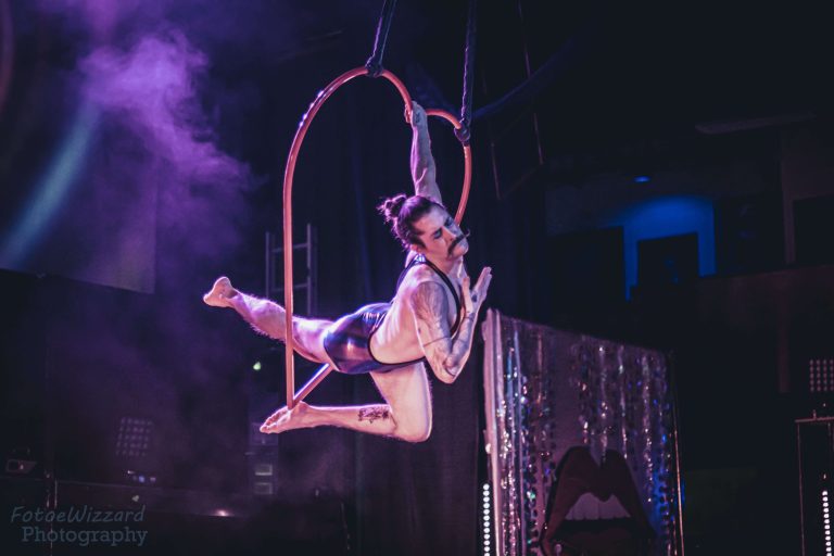Va Va Vixens Performer Slim Jim Dandee