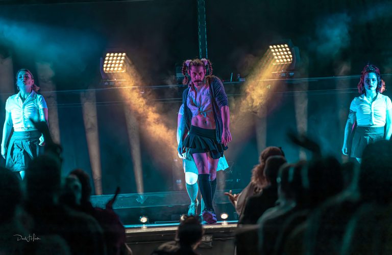 Va Va Vixens Performer Slim Jim Dandee